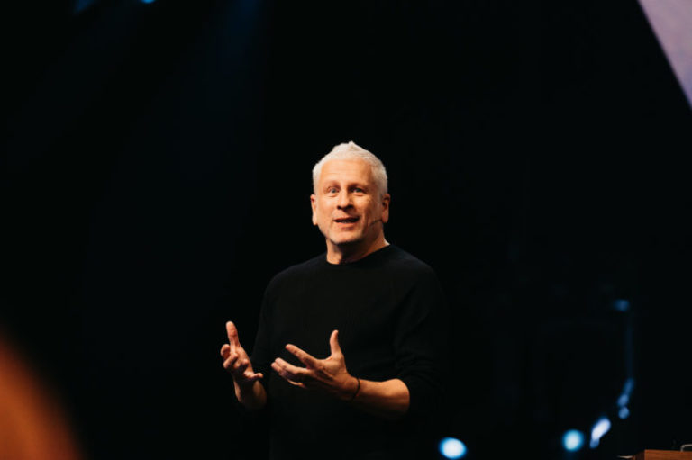 Louie Giglio teaching on stage